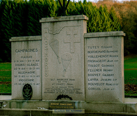 Colombier-Châtelot-Monument Tito