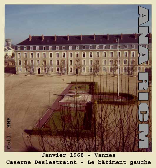 Vannes, caserne Delestraint, vue du bâtiment de gauche (1968)