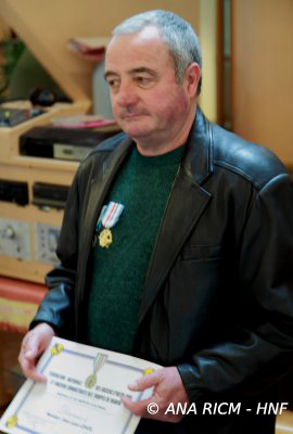 Jean-Louis Lencel avec le Mérite colonial