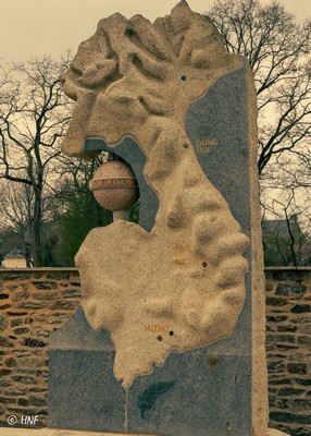 Monument Indo à Lauzach