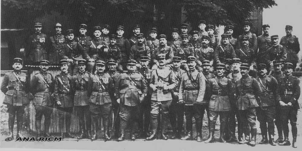 Album 1914-1932 : les officiers du RICM en 1919